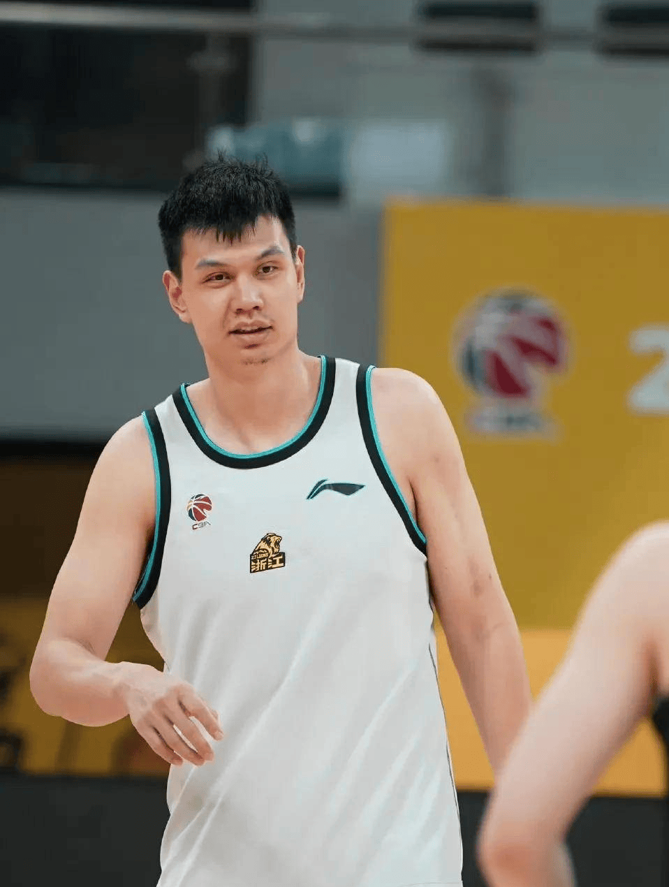 电竞平台-包含广厦男篮内部会议纪要流出：国际比赛日豪取连胜；亚冠使命明确；细节决定成败的词条