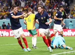 兰博下载-刚刚！巴塞罗那今晨扳平良机Ming在TL比赛中险胜，国际比赛日尼斯调整名单以备国王杯的简单介绍